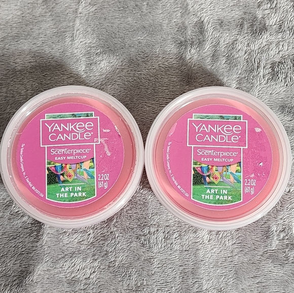 Yankee Candle Other - Yankee candle scenterpiece easy melt cup art in the park lot 2 nwt